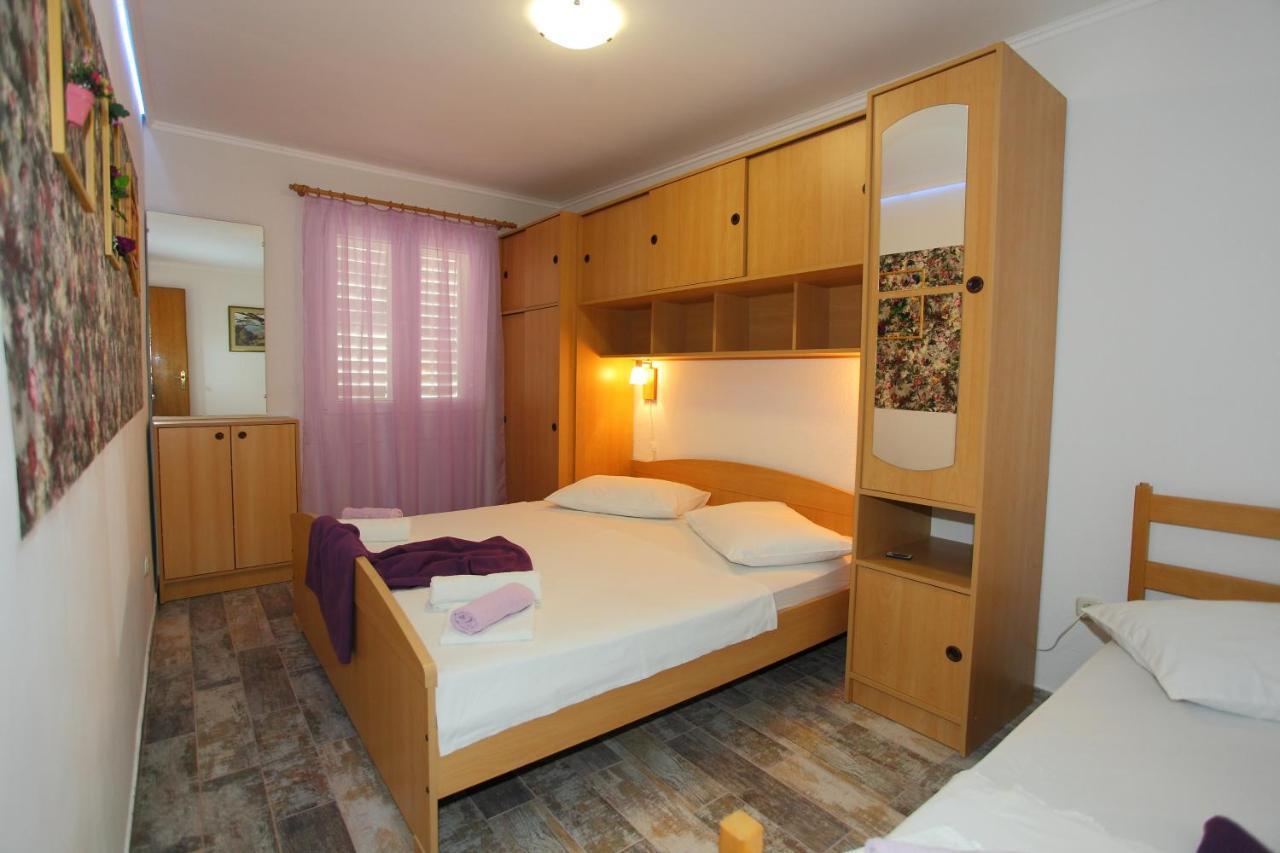 מאקרסקה Apartments Rustica מראה חיצוני תמונה