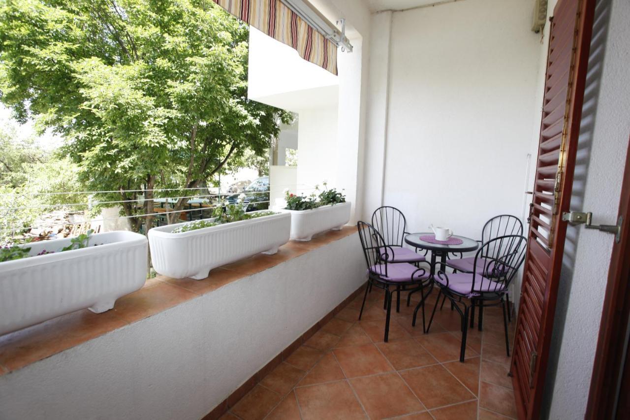 מאקרסקה Apartments Rustica מראה חיצוני תמונה
