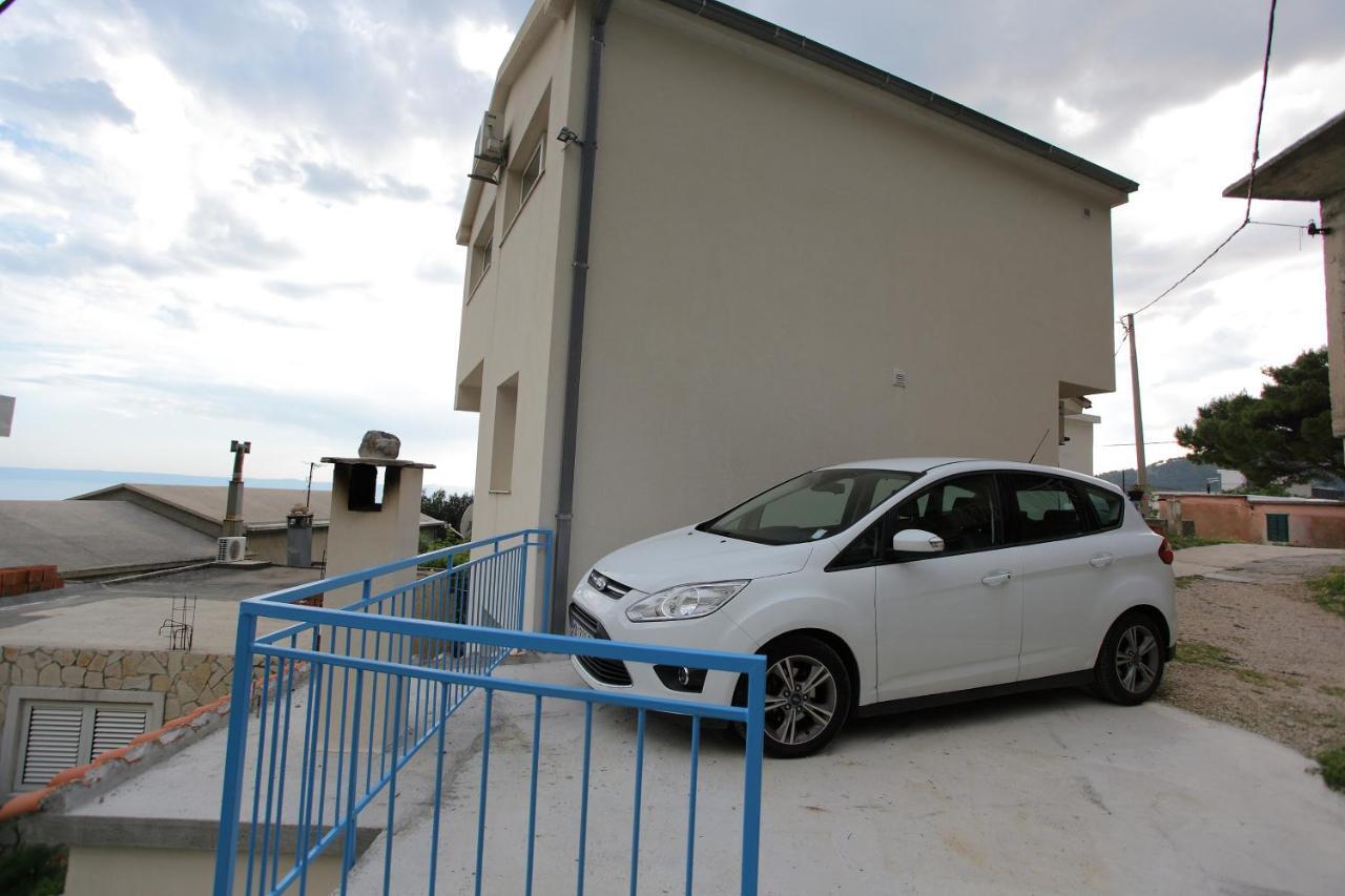 מאקרסקה Apartments Rustica מראה חיצוני תמונה